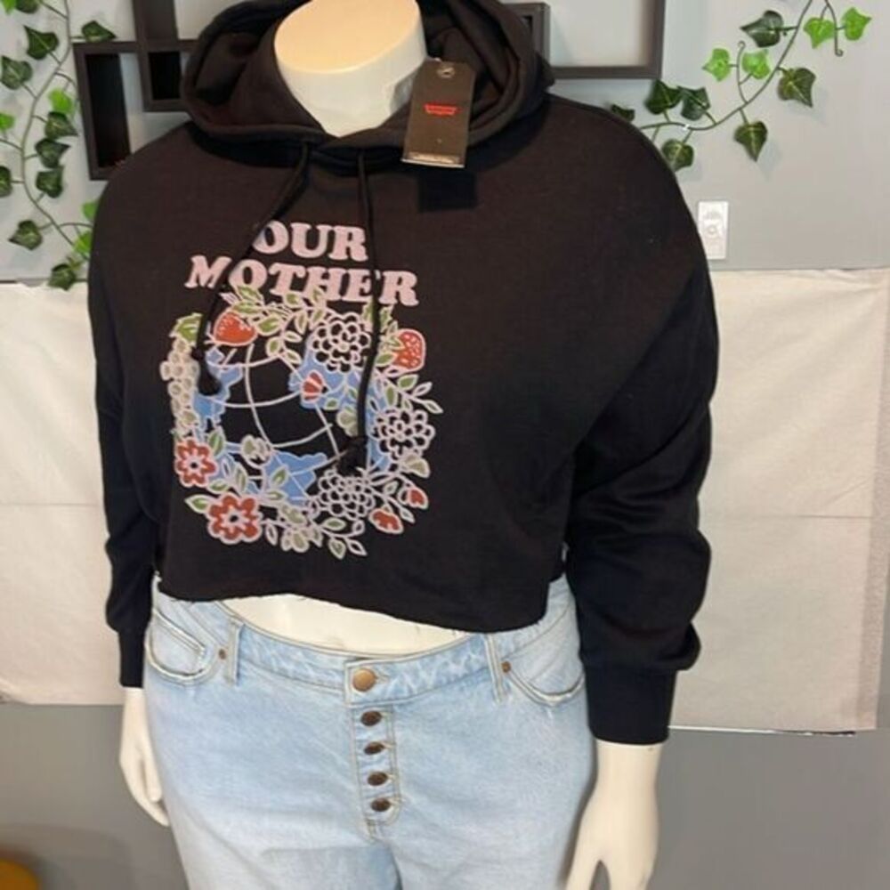 Levi's Black Floral Earth Cropped Hoodie Pullover Oversized Size M